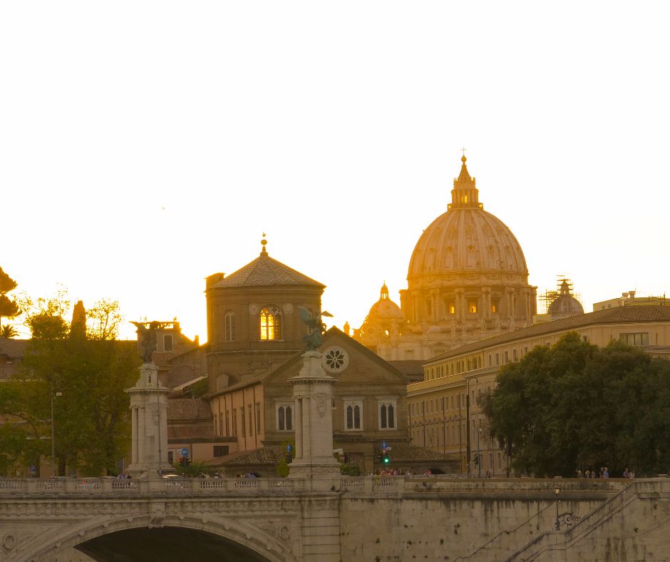 Palaces of Vatican: Residences of Popes and Royalty