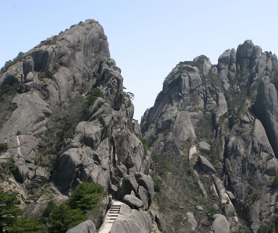 Hiking and Sightseeing in Huangshan: China's Iconic Yellow Mountains